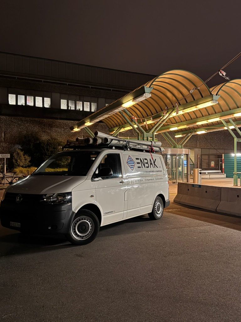 Camionnette ENBAK - CHUV Lausanne